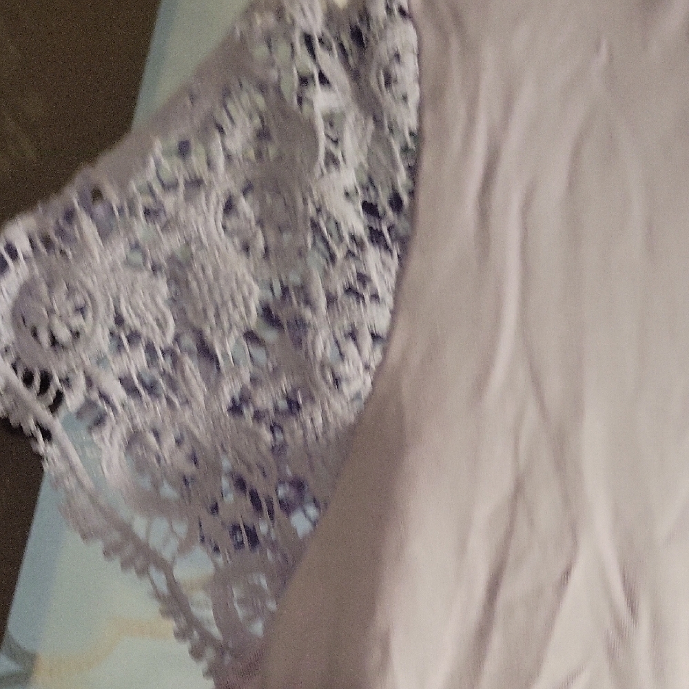 NWOT Light Purple Lace Blouse - Picture 6 of 6